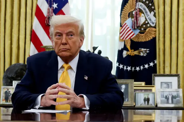 Donald Trump ayaa dalbaday in wax laga beddelo dhowr qodob