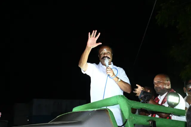 பெரியகருப்பன்