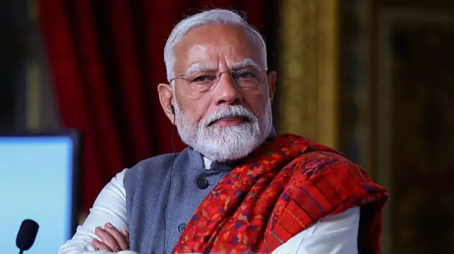 नरेंद्र मोदी