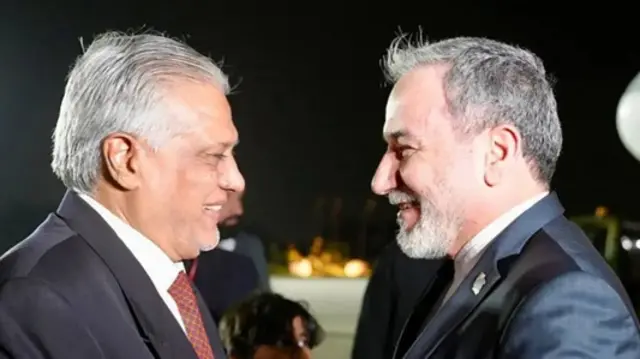 ایرانی وزیر خارجہ عباس عراقچی اور پاکستان کے نائب صدر سینیٹر اسحاق ڈار
