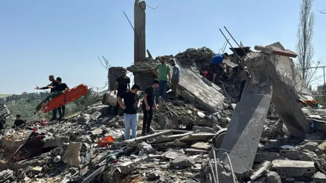 لبنان پر اسرائیلی حملے