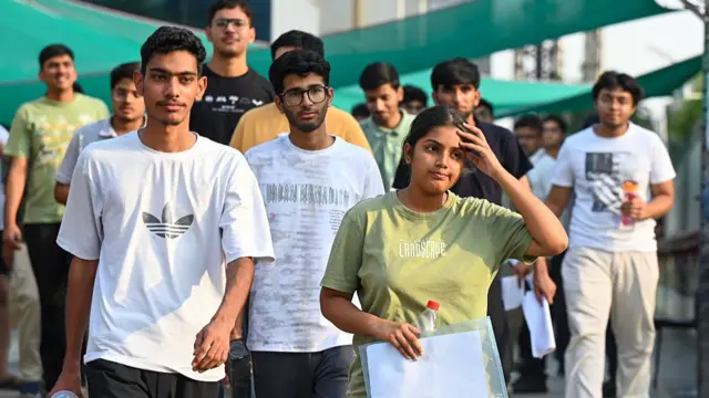 जेईई स्टूडेंट्स