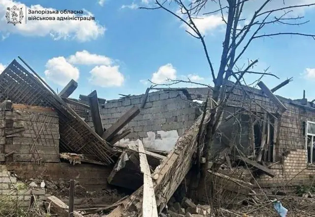 Разрушенный дом