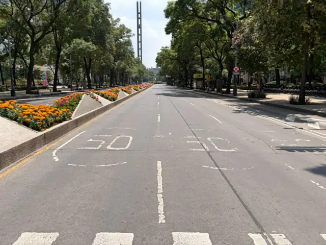 Calle vacía en Ciudad de México