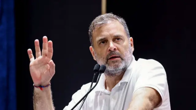 राहुल गांधी