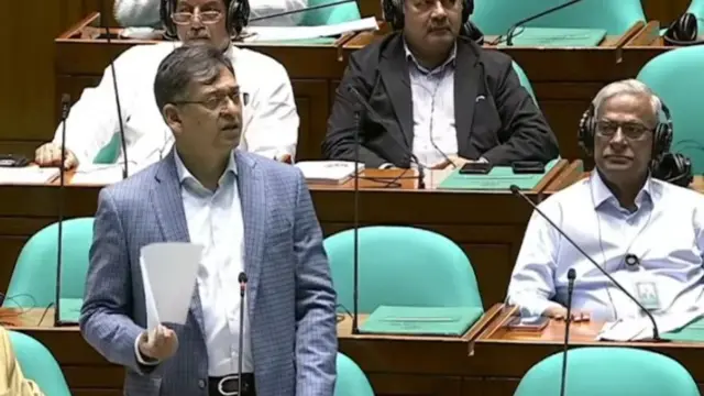 স্বরাষ্ট্রমন্ত্রী সালাহউদ্দিন আহমদ