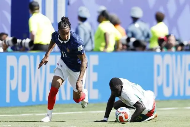Michael Olise na Faransa, Antoine Mendy na Senegal