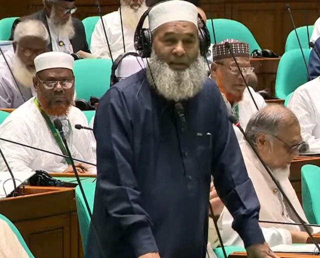 জামায়াতের এমপি মুজিবুর রহমান