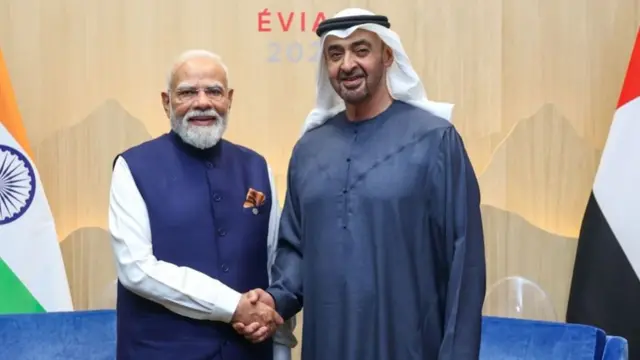 मोदी और संयुक्त अरब अमीरात (यूएई) के राष्ट्रपति शेख़ मोहम्मद बिन ज़ायेद अल नाहयान