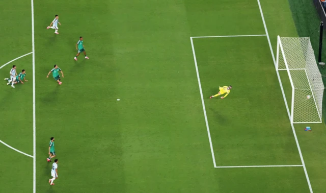 El remate de Messi