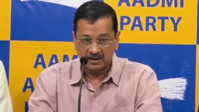 अरविंद केजरीवाल ने पेपर लीक के लिए केंद्र सरकार पर निशाना साधा है
