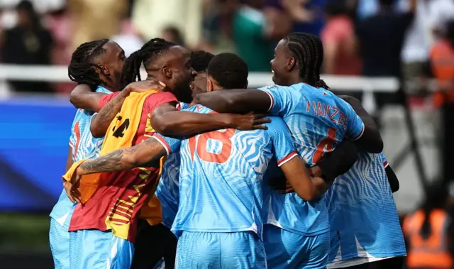 L'équipe de la RD Congo qui célèbre un but