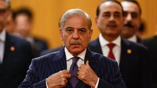 پاکستان کے وزیر اعظم شہباز شریف