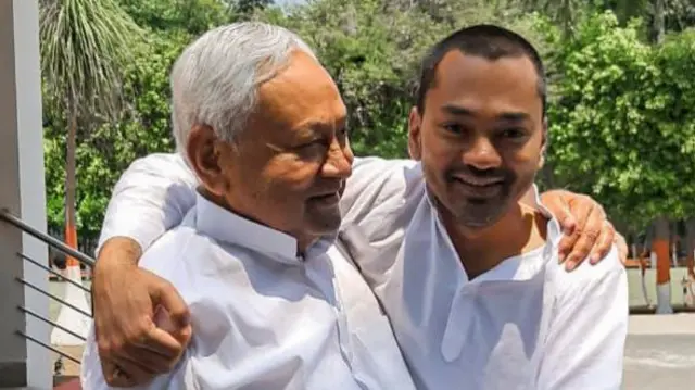 नीतीश कुमार और निशांत कुमार