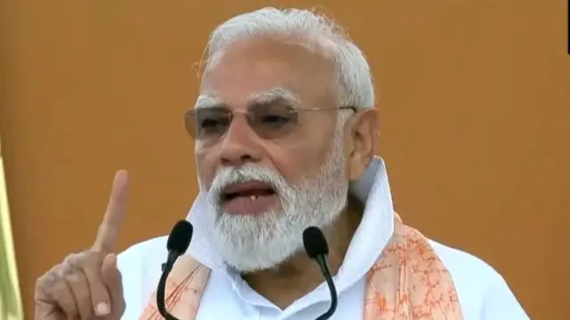 नरेंद्र मोदी
