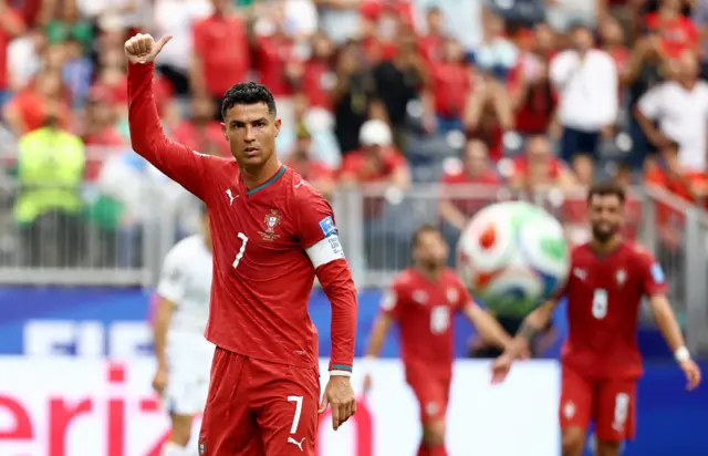 قائد البرتغال رونالدو