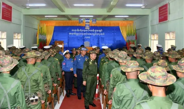 မြန်မာစစ်တပ်ရဲ့ ဒုချုပ်ဗိုလ်ချုပ်ကြီးကျော်စွာလင်း