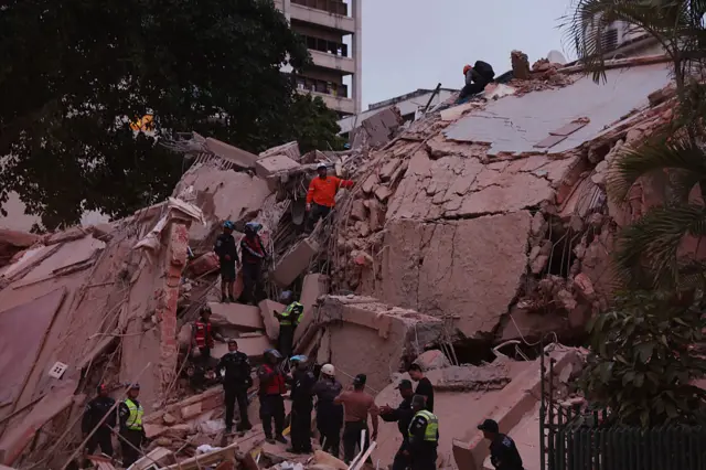 Rescatistas en Los Palos Grandes.