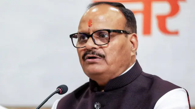 ब्रजेश पाठक