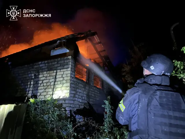Последствия ночной атаки в Запорожье