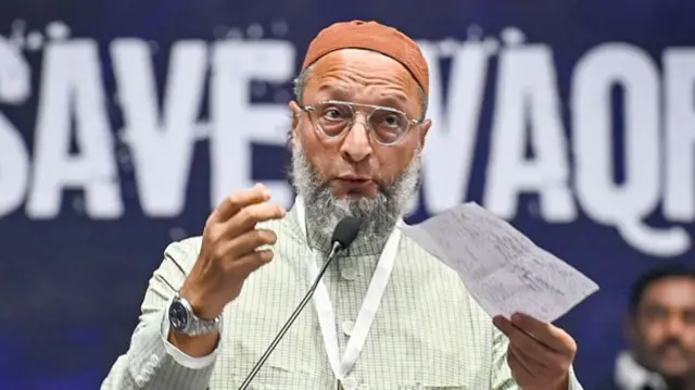 असदुद्दीन ओवैसी