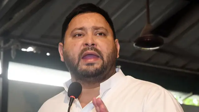 तेजस्वी यादव