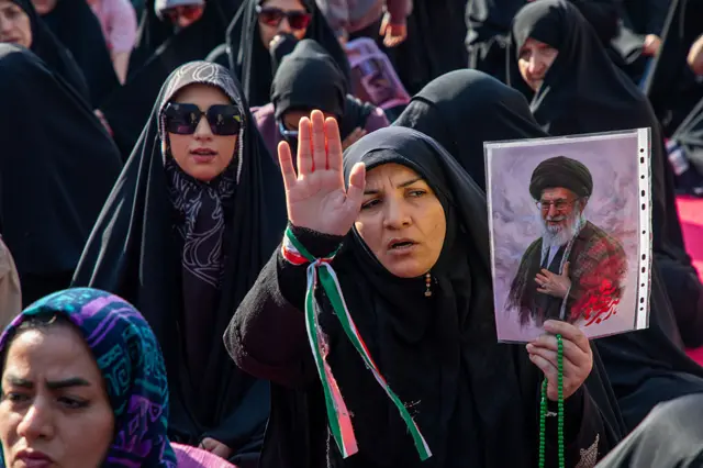 آیت اللہ خامنہ ای