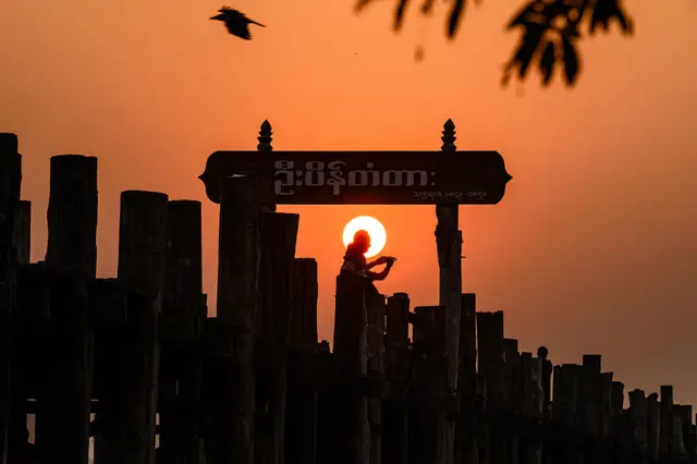နာမည်ကျော် ဦးပိန်တံတား