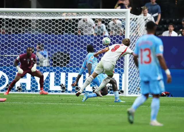 Kane fires England ahead late on
