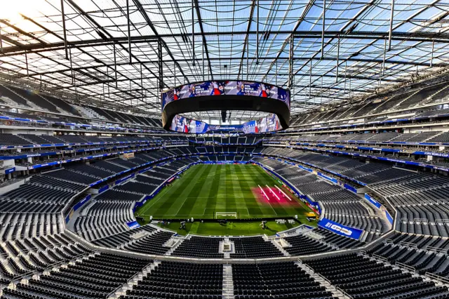 Una vista general del estadio de Los Ángeles