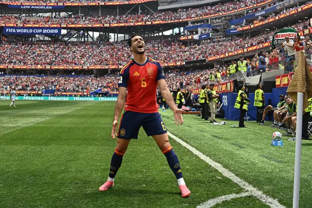 Merino celebra su gol