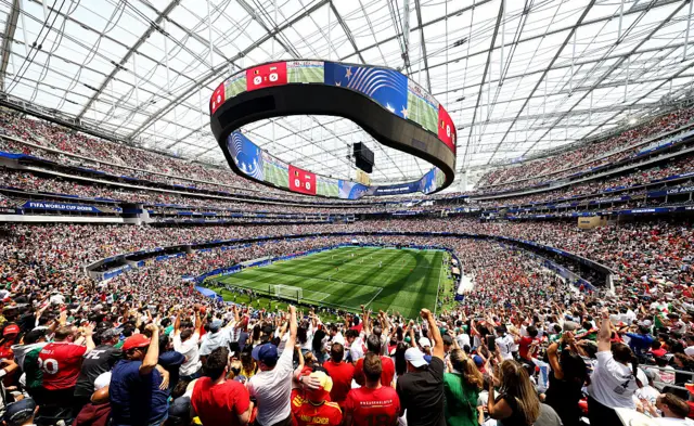 Una vista general del estadio de Los Ángeles