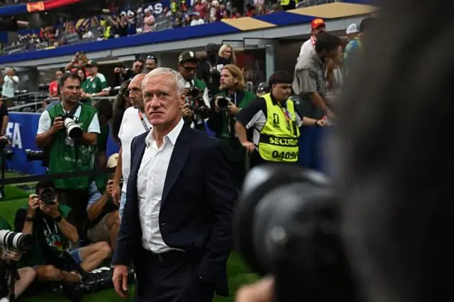 Didier Deschamps ya dubi