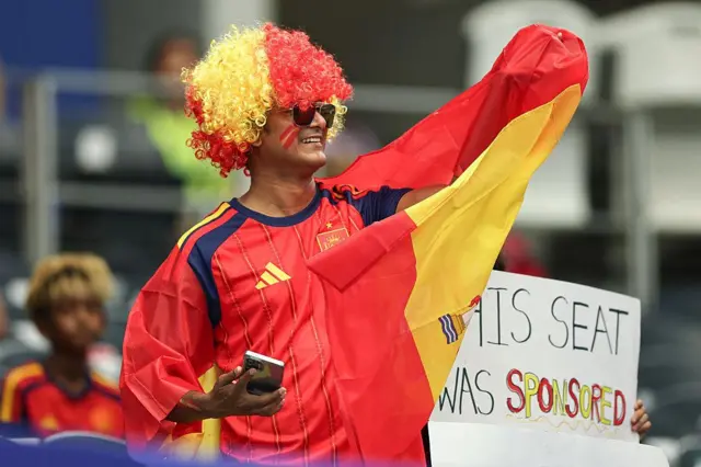 Wani dan wasan Spain ya halarci taron