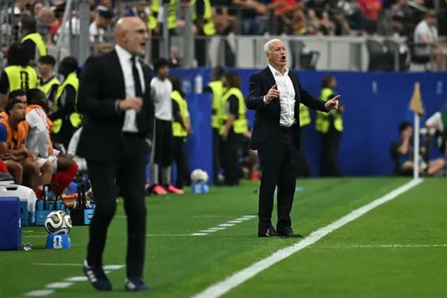 Deschamps da De La Fuente a gefen gefe
