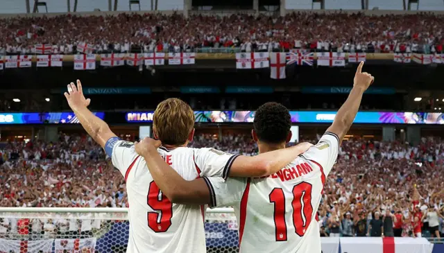 Harry Kane e Jude Bellingham