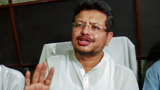 ऋतब्रत बनर्जी (फ़ाइल फ़ोटो)