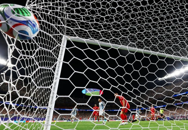 El gol de Julián Álvarez