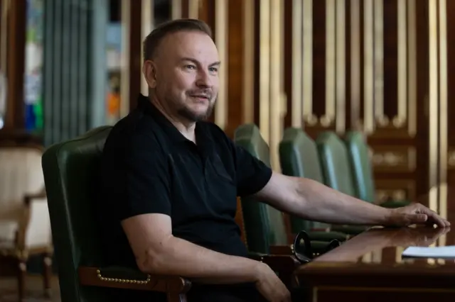 Сергей Бескрестнов во время встречи с Зеленским