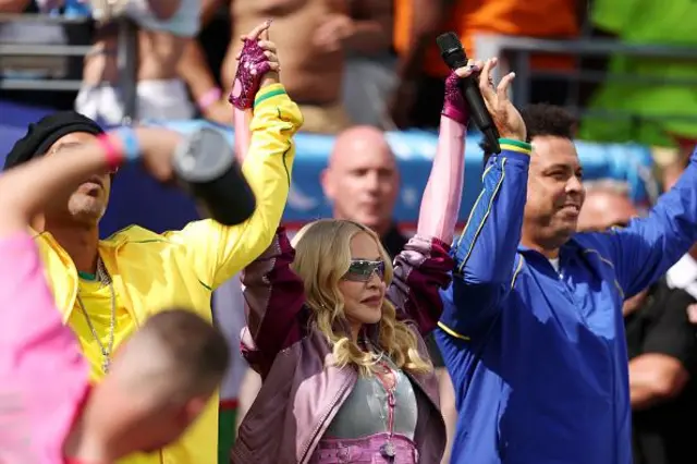 Ronaldinho, Madonna da Ronaldo sun yi wasa
