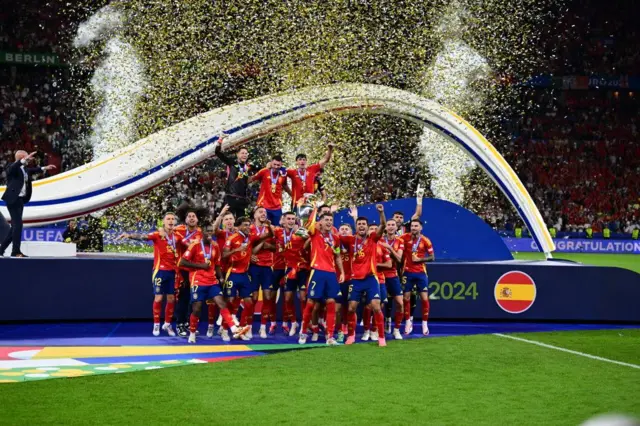 L'Espagne célèbre sa victoire à l'Euro 2024