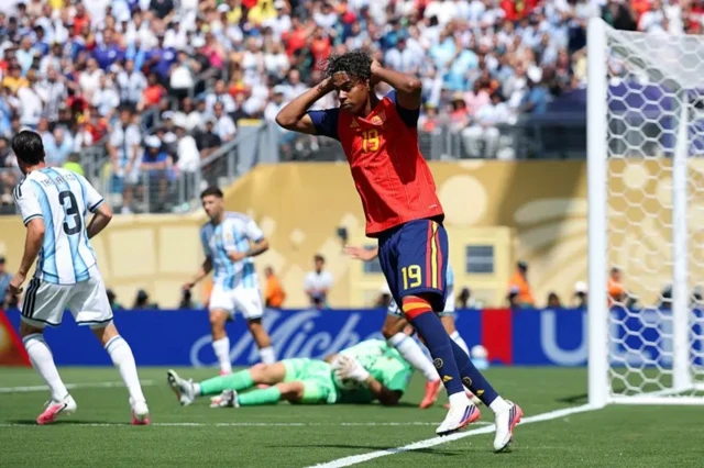 Nasasho gaaban: Spain 0-0 Argentina
