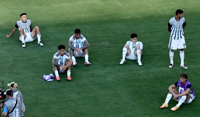 Jogadores argentinos após derrota