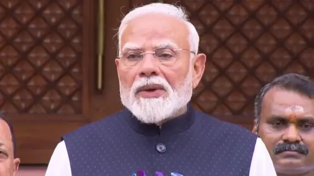 नरेंद्र मोदी