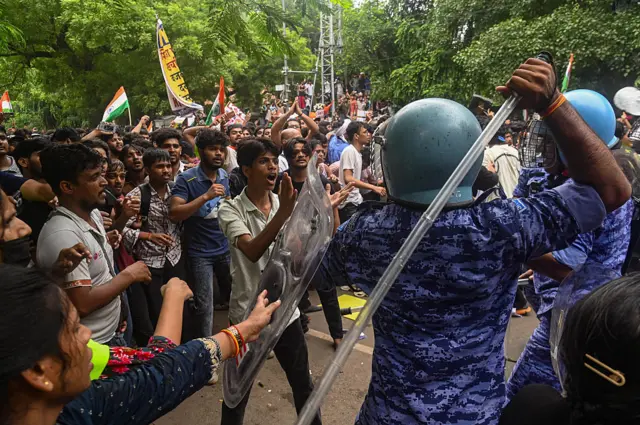 CJPના પ્રદર્શનને જોતાં 16 મેટ્રો સ્ટેશન બંધ