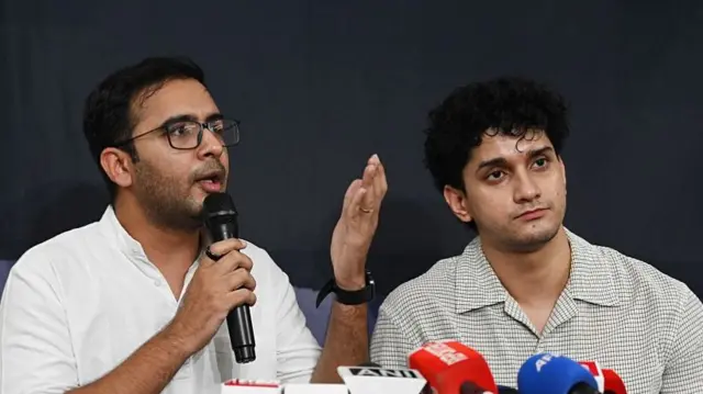 કૉક્રોચ જનતા પાર્ટી