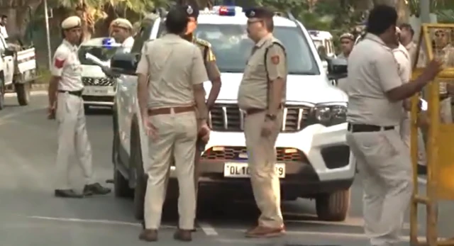 दिल्ली पुलिस