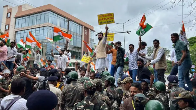प्रदर्शन