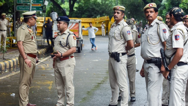 दिल्ली पुलिस