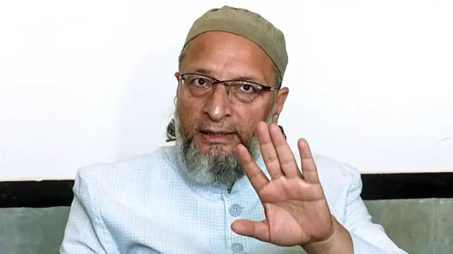 एआईएमआईएम सांसद असदुद्दीन ओवैसी
